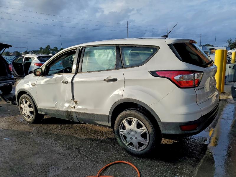 Photo 2 from auction – 2018 FORD ESCAPE S with VIN 1FMCU0F79JUA94505