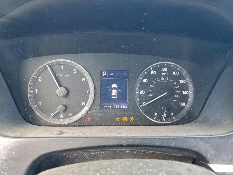 Photo 9 from auction – 2016 HYUNDAI SONATA SE with VIN 5NPE24AF3GH406541