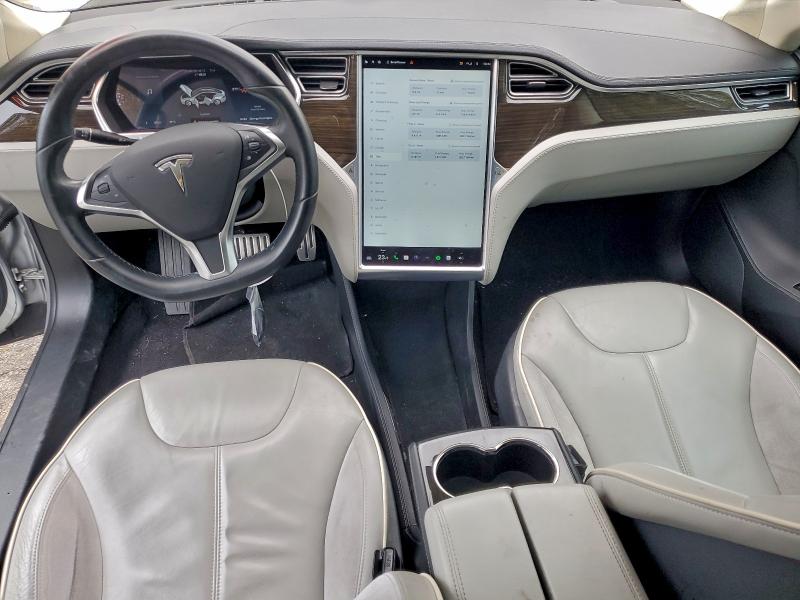 Photo 8 from auction – 2014 TESLA MODEL S with VIN 5YJSA1H15EFP32349