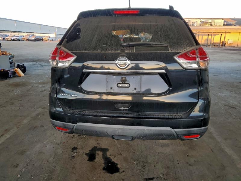 Photo 6 from auction – 2016 NISSAN ROGUE S with VIN KNMAT2MT0GP670175
