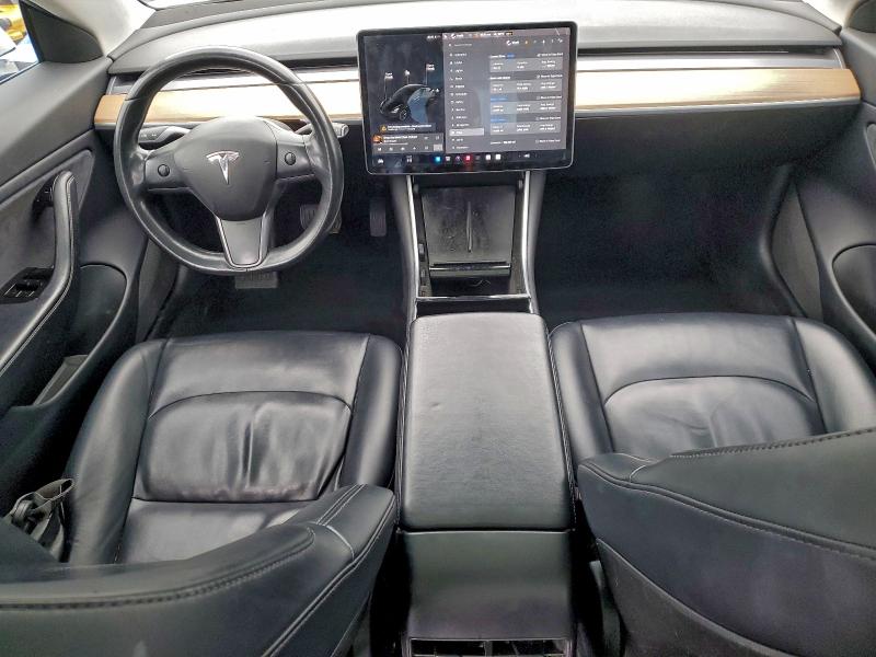 Photo 8 from auction – 2018 TESLA MODEL 3 with VIN 5YJ3E1EA0JF003134