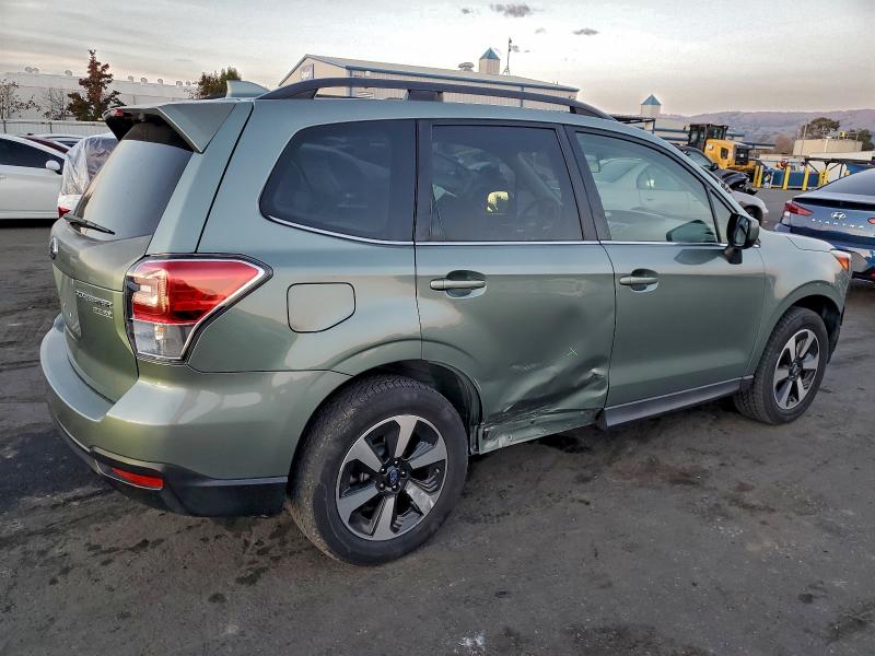 Photo 3 from auction – 2017 SUBARU FORESTER 2 with VIN JF2SJAJC6HH517726