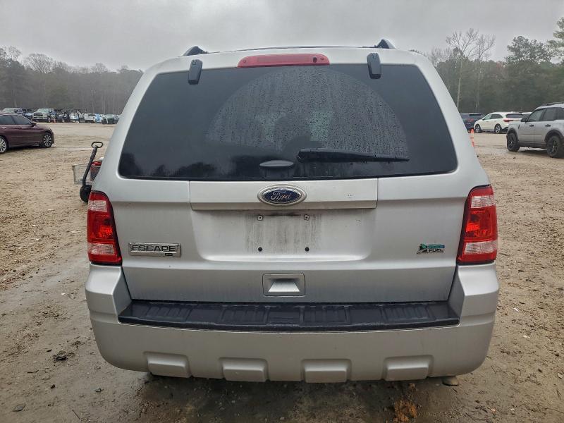Photo 6 from auction – 2011 FORD ESCAPE XLT with VIN 1FMCU0DG3BKC39960