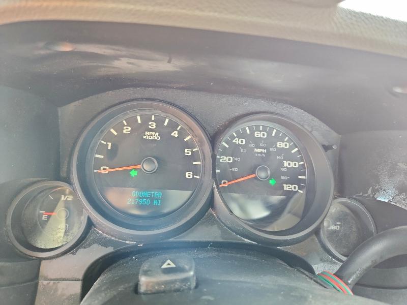 Photo 9 from auction – 2009 CHEVROLET SILVERADO with VIN 1GCEC14X69Z120582