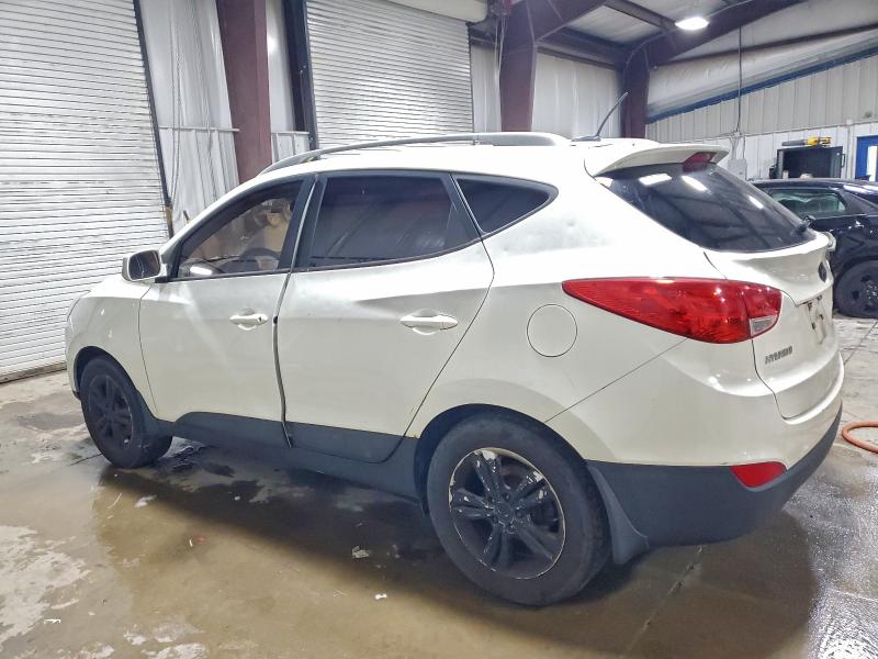 Photo 2 from auction – 2011 HYUNDAI TUCSON GLS with VIN KM8JUCAC7BU225932