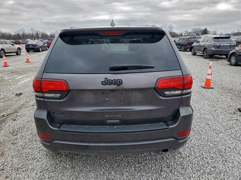 Photo 6 from auction – 2018 JEEP GRAND CHER with VIN 1C4RJFAG4JC188380
