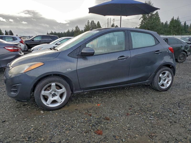 MAZDA MAZDA2 2013 with VIN JM1DE1KY2D0162567 - Photo from auction