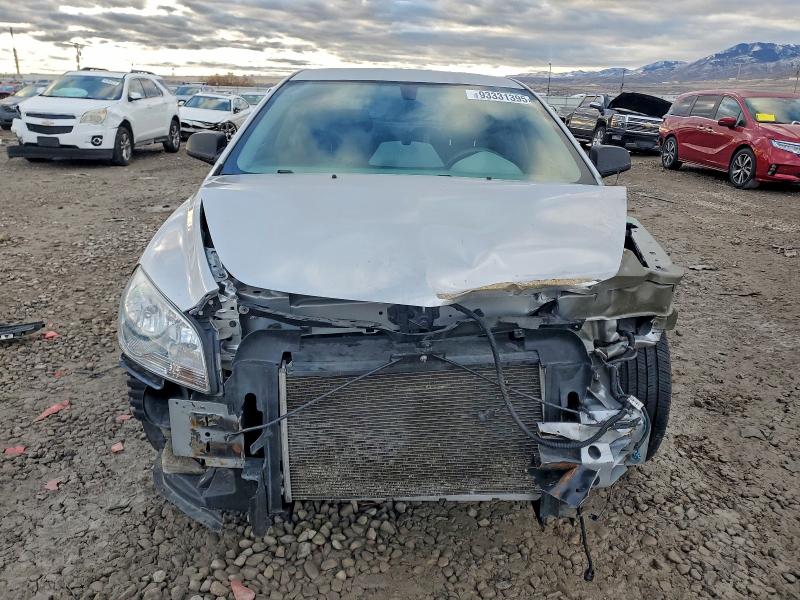 Photo 5 from auction – 2010 CHEVROLET MALIBU LS with VIN 1G1ZB5EB3AF259128