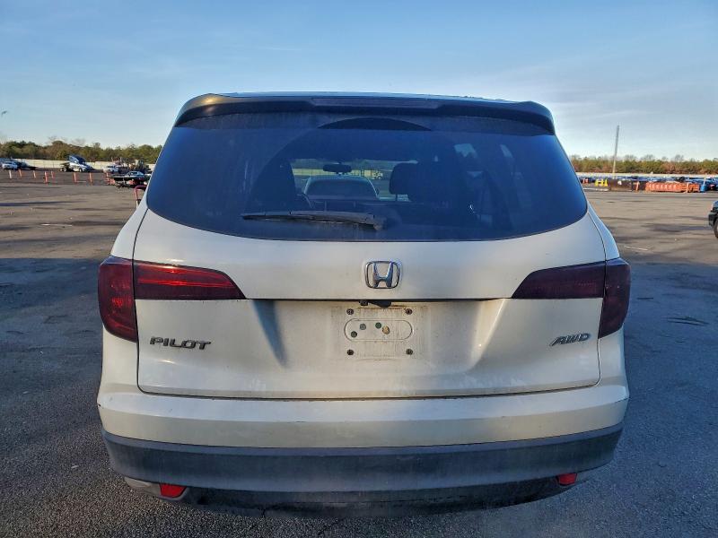 Photo 6 from auction – 2017 HONDA PILOT LX with VIN 5FNYF6H1XHB032601