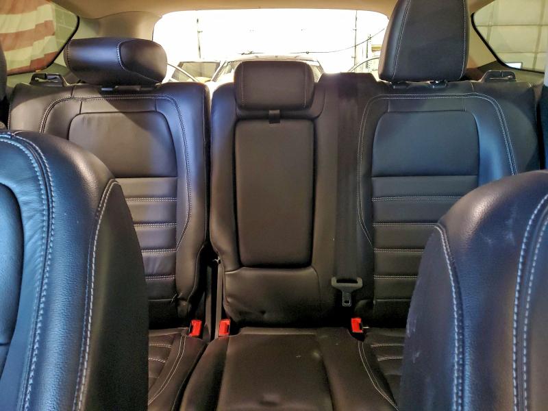 Photo 10 from auction – 2018 FORD ESCAPE SEL with VIN 1FMCU0HD7JUA22981