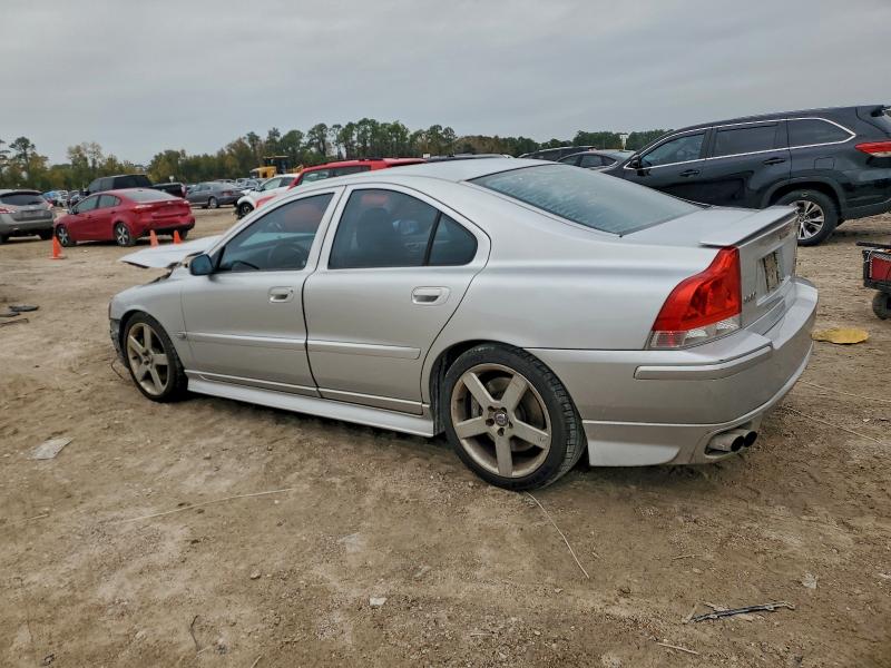 Zdjęcie 2 z aukcji – 2005 VOLVO S60 R z VIN YV1RH527852442909