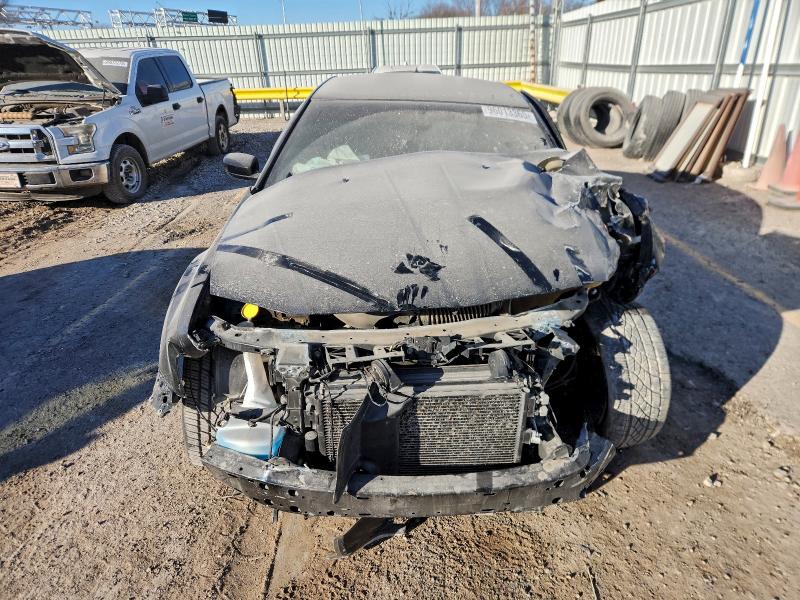 Photo 5 from auction – 2019 CHRYSLER 300 with VIN 2C3CCABG1KH758176