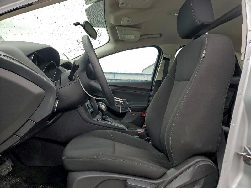 Photo 7 from auction – 2017 FORD FOCUS SE with VIN 1FADP3F28HL329732