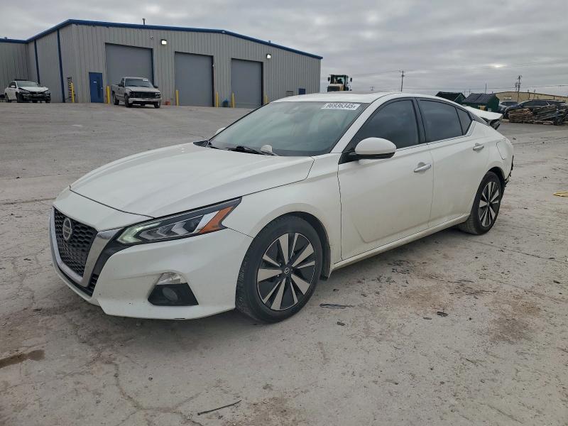 NISSAN ALTIMA SV 2020 with VIN 1N4BL4DV2LC101790 - Photo from auction