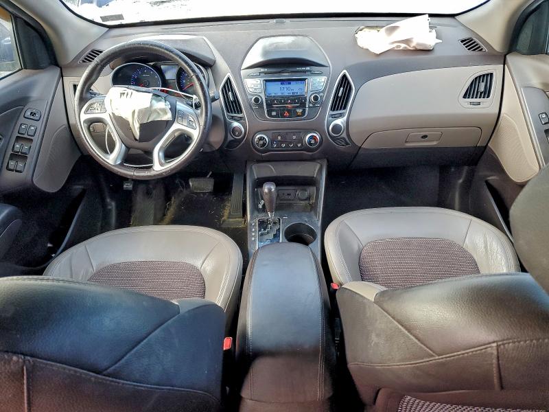 Photo 8 from auction – 2012 HYUNDAI TUCSON GLS with VIN KM8JU3AC3CU391687