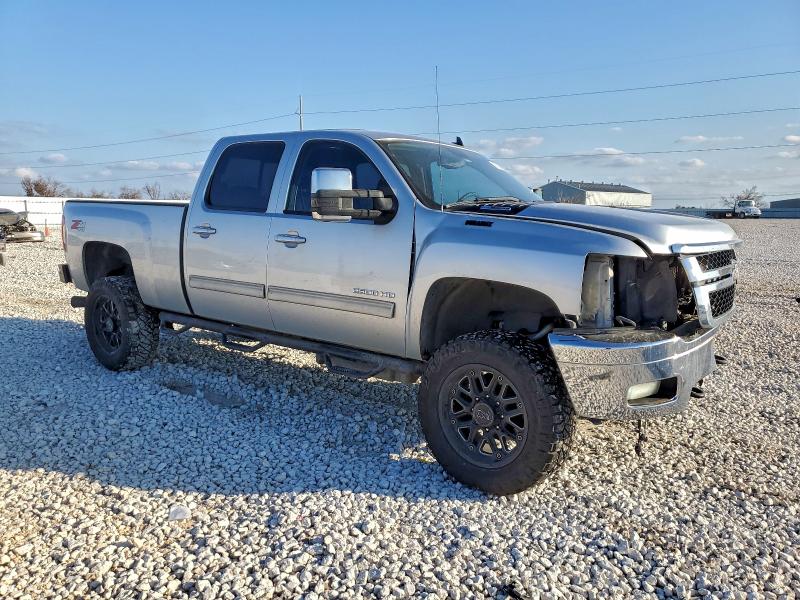 Photo 4 from auction – 2014 CHEVROLET SILVERADO with VIN 1GC1KYE89EF181857