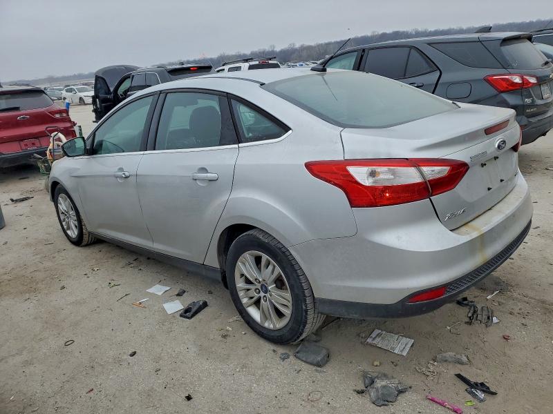 Фото 2 с аукциона – 2012 FORD FOCUS SEL с VIN 1FAHP3H22CL388041