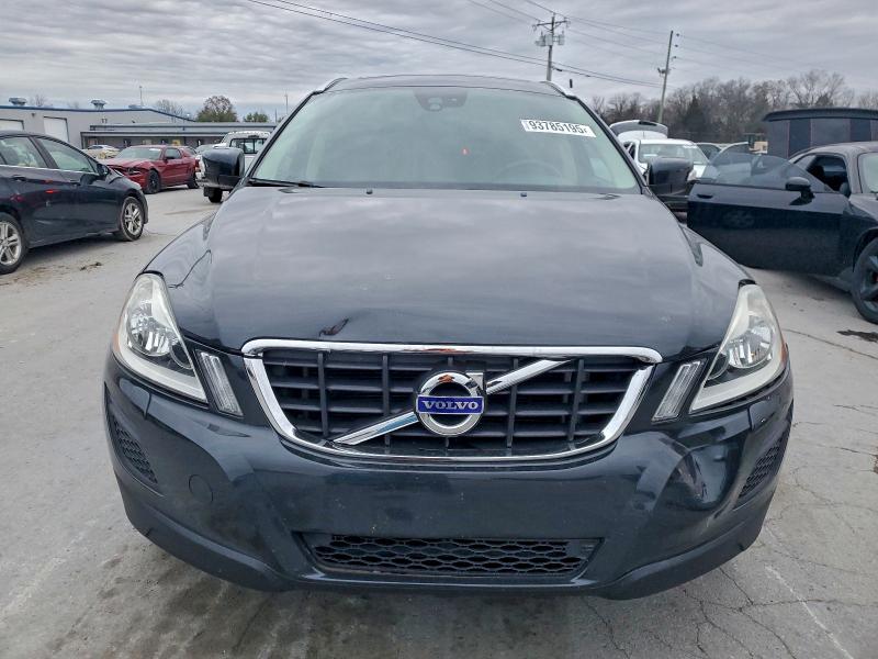 Photo 5 from auction – 2013 VOLVO XC60 3.2 with VIN YV4952DL4D2419890