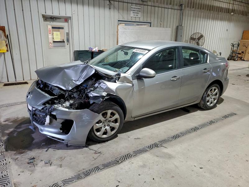 MAZDA 3 I 2013 with VIN JM1BL1UP4D1826962 - Photo from auction