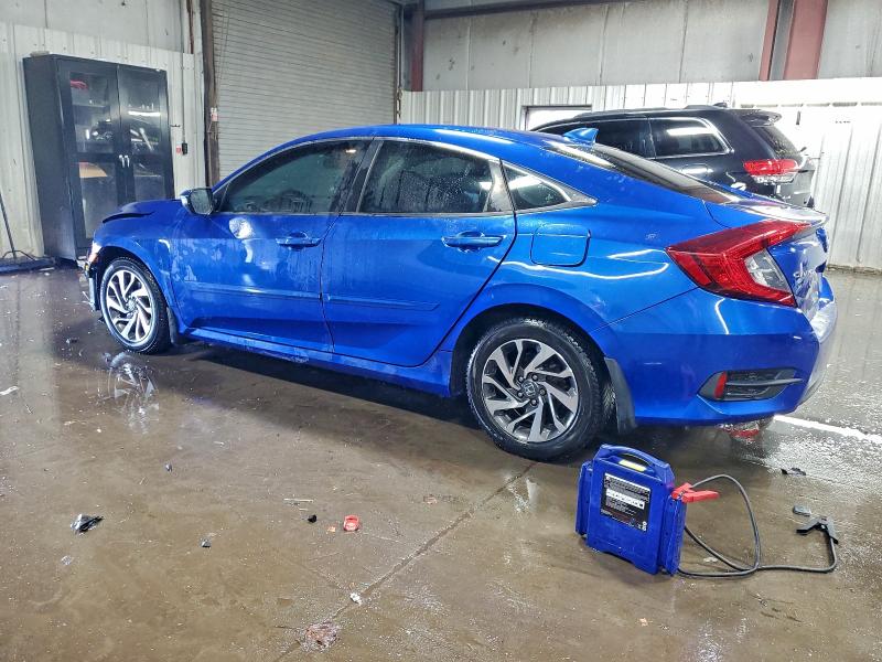 Photo 2 from auction – 2017 HONDA CIVIC EX with VIN 19XFC2F8XHE038669
