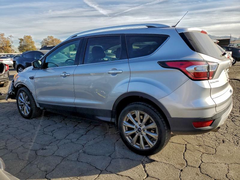 Photo 2 from auction – 2017 FORD ESCAPE TIT with VIN 1FMCU0JD0HUA32580