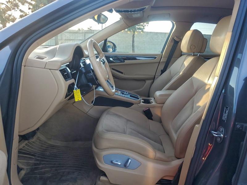 Photo 7 from auction – 2016 PORSCHE MACAN S with VIN WP1AB2A55GLB47538