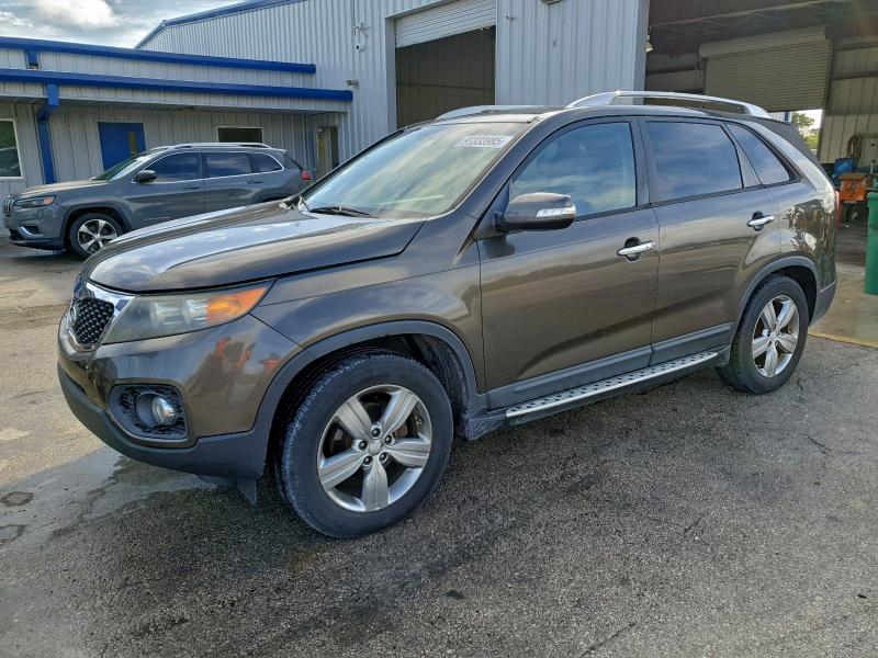 KIA SORENTO EX 2013 with VIN 5XYKU4A29DG321037 - Photo from auction