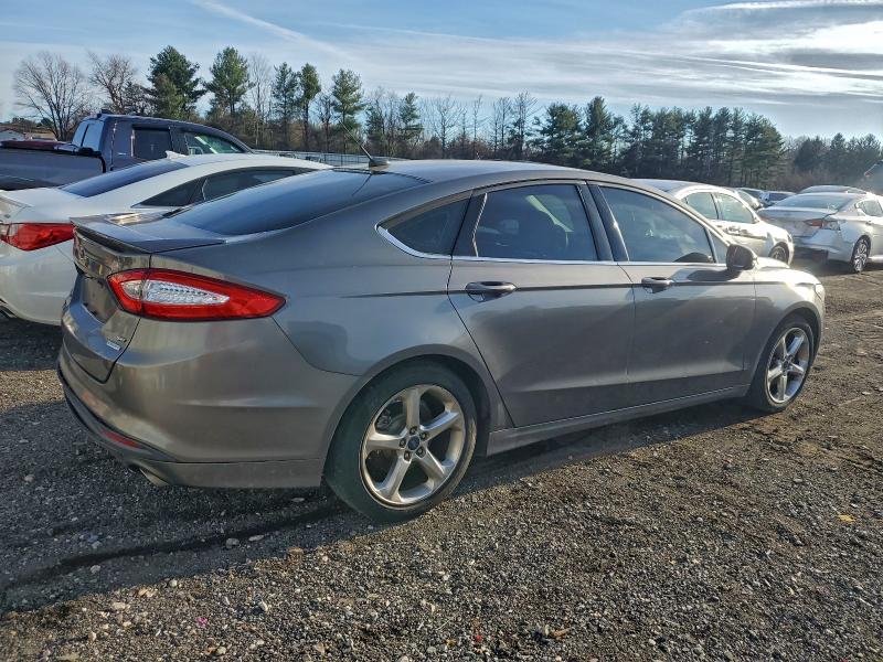 Photo 3 from auction – 2013 FORD FUSION SE with VIN 3FA6P0HR6DR198460
