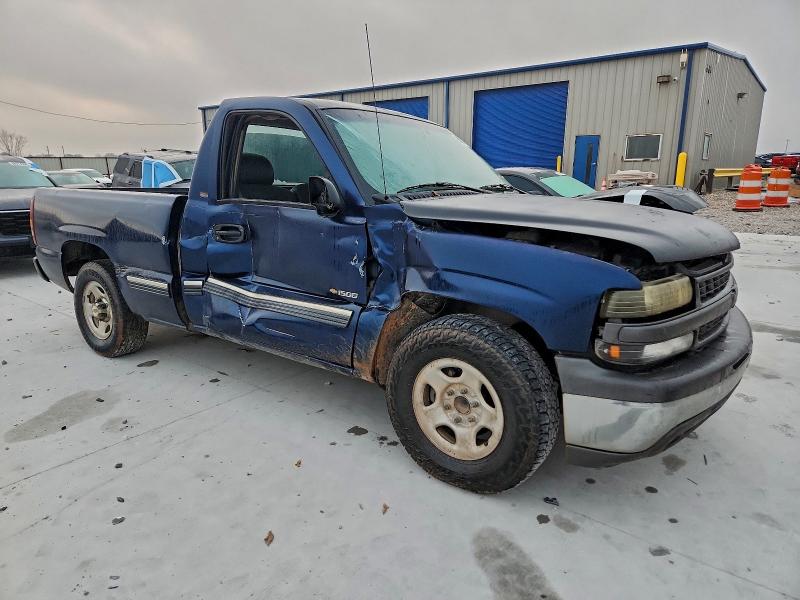 Photo 4 from auction – 2001 CHEVROLET SILVERADO with VIN 1GCEC14W91Z227377