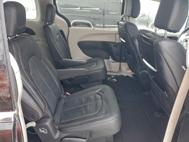 Photo 11 from auction – 2019 CHRYSLER PACIFICA T with VIN 2C4RC1EG9KR525044