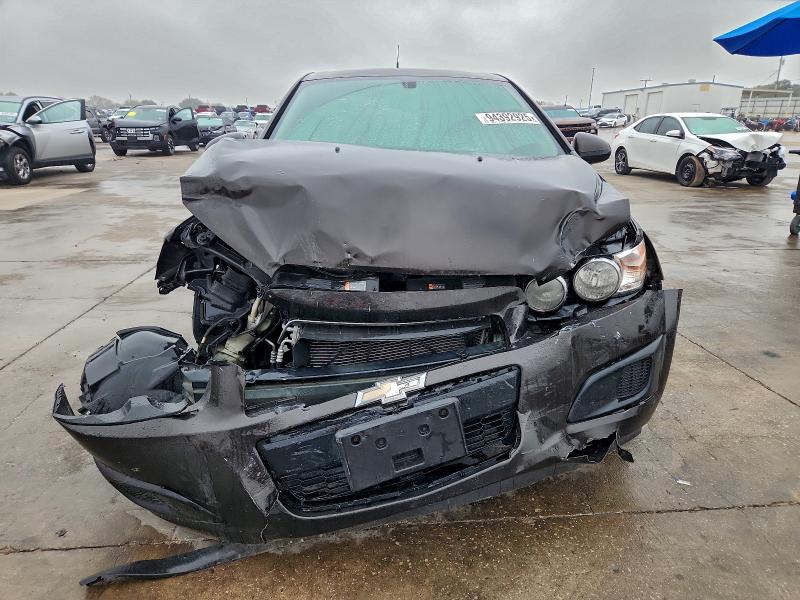 Photo 5 from auction – 2014 CHEVROLET SONIC LT with VIN 1G1JC5SH0E4168497