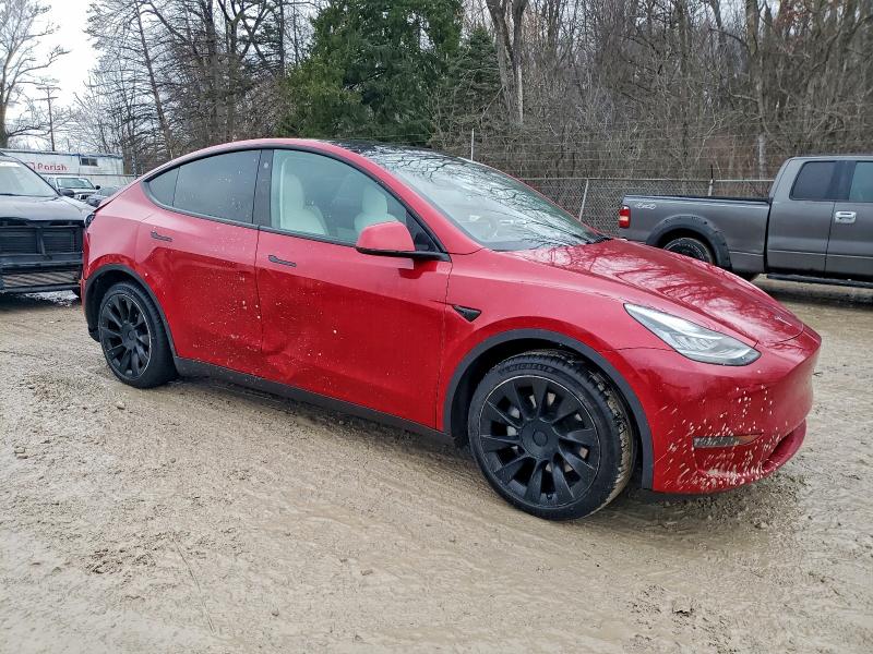 Foto 4 de la subasta – 2021 TESLA MODEL Y con VIN 5YJYGDEE1MF268699