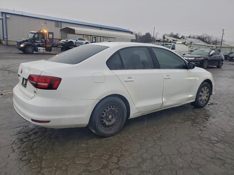 Photo 3 from auction – 2016 VOLKSWAGEN JETTA S with VIN 3VW267AJ5GM337680