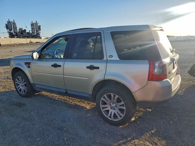 Photo 2 from auction – 2008 LAND ROVER LR2 SE with VIN SALFP24N18H031870