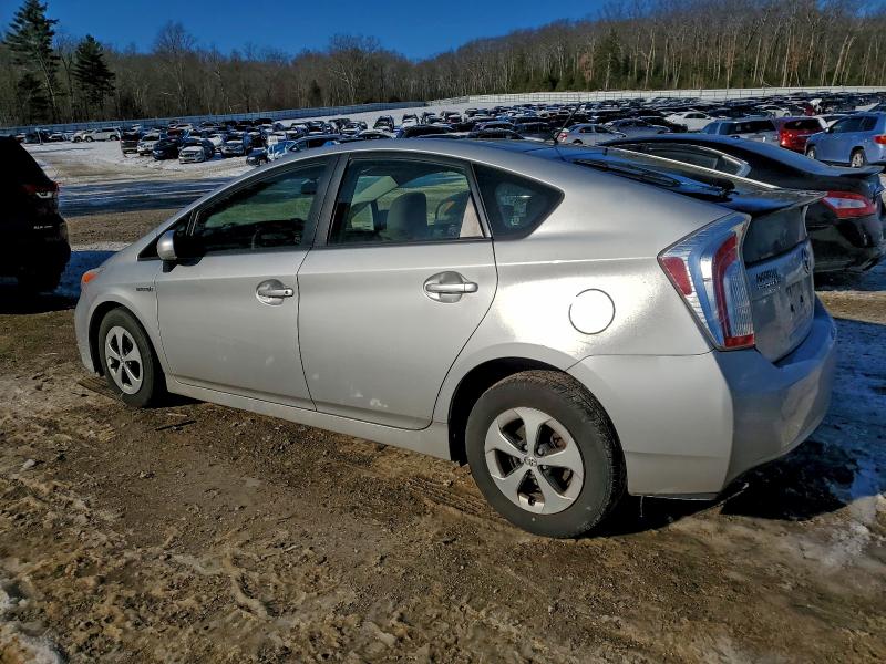 Photo 2 from auction – 2013 TOYOTA PRIUS with VIN JTDKN3DUXD5613454