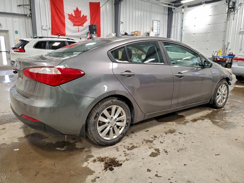 Photo 3 from auction – 2016 KIA FORTE LX with VIN KNAFX4A61G5525269