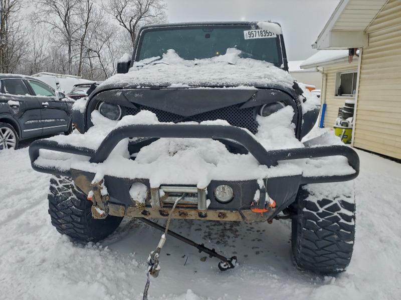 Photo 5 from auction – 2016 JEEP WRANGLER U with VIN 1C4BJWDG7GL306864