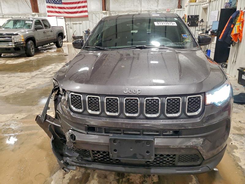 Photo 5 from auction – 2023 JEEP COMPASS SP with VIN 3C4NJDAN8PT523879
