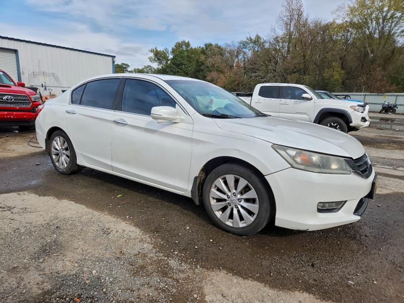 Photo 4 from auction – 2013 HONDA ACCORD EXL with VIN 1HGCR2F85DA009807
