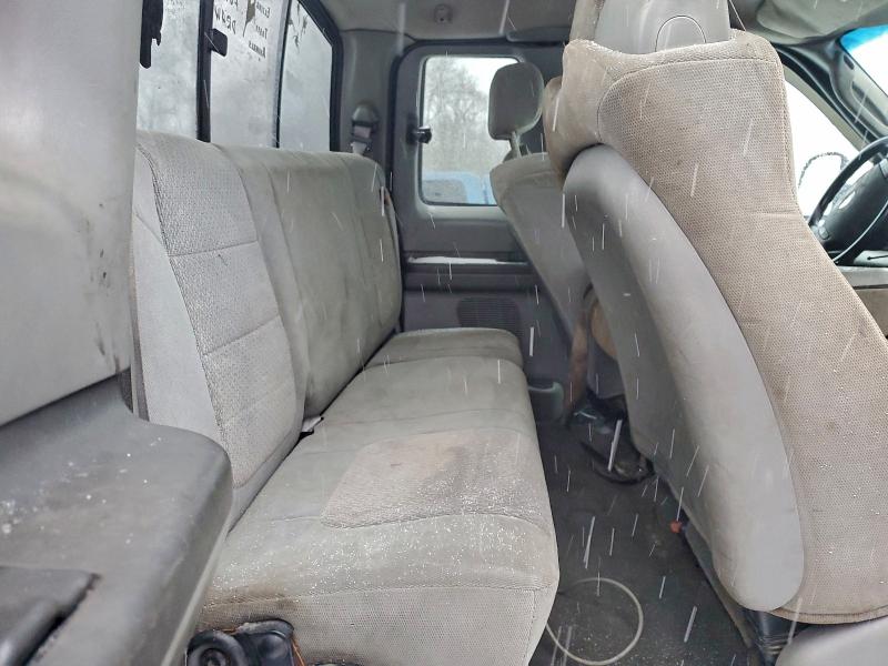 Photo 10 from auction – 2004 FORD F250 SUPER with VIN 1FTNX21P14EA33526