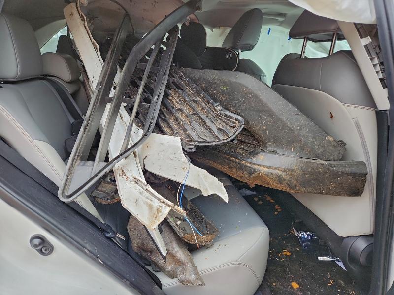 Photo 11 from auction – 2020 TOYOTA RAV4 XLE P with VIN 2T3C1RFV6LC062229