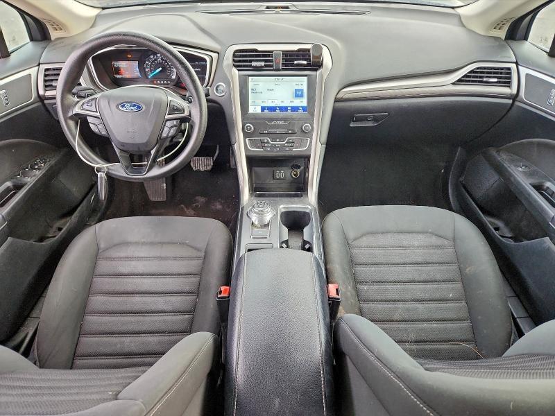 Photo 8 from auction – 2019 FORD FUSION SE with VIN 3FA6P0T92KR237291