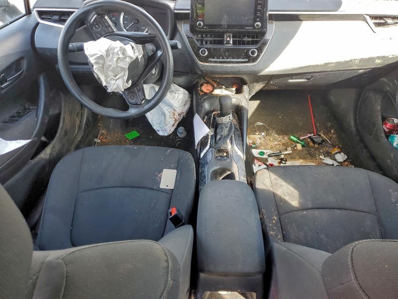 Photo 8 from auction – 2022 TOYOTA COROLLA LE with VIN 5YFEPMAE1NP384662