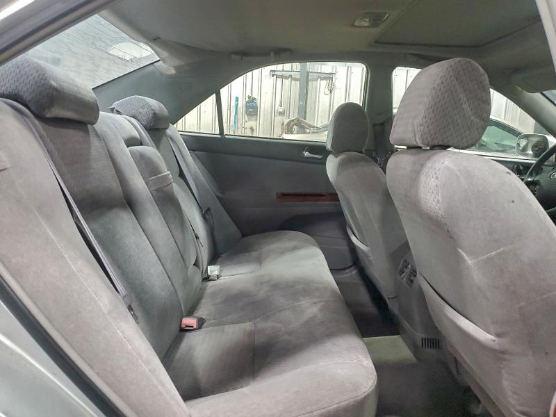 Photo 10 from auction – 2002 TOYOTA CAMRY LE with VIN 4T1BF30K82U522666