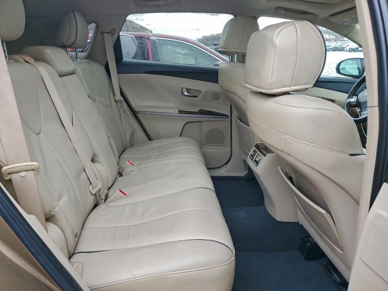 Photo 11 from auction – 2010 TOYOTA VENZA with VIN 4T3ZK3BB5AU021375