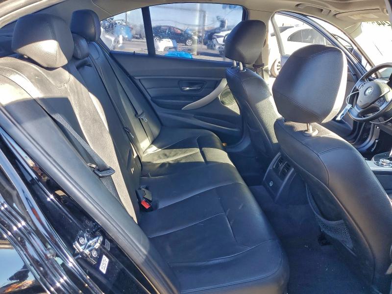 Photo 10 from auction – 2012 BMW 328 I with VIN WBA3A5C58CF349940