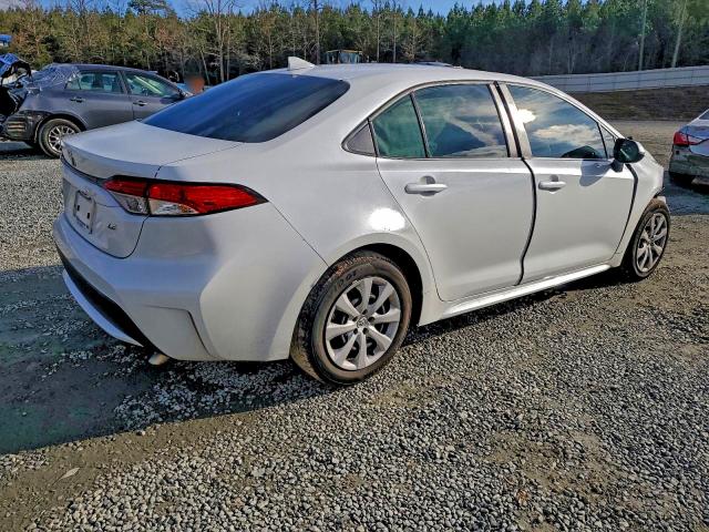 Photo 3 from auction – 2022 TOYOTA COROLLA LE with VIN JTDEPMAE5N3024254