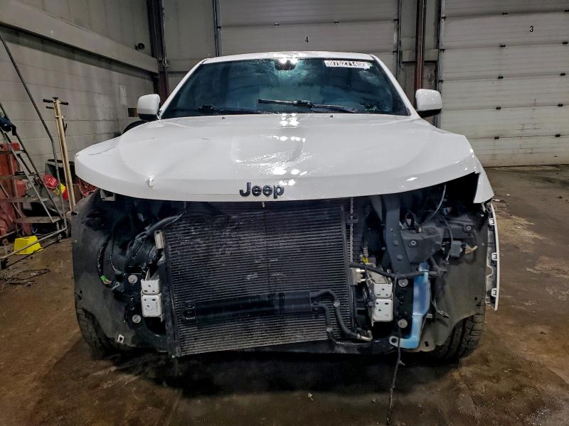 Photo 5 from auction – 2015 JEEP GRAND CHER with VIN 1C4RJFAG0FC692092