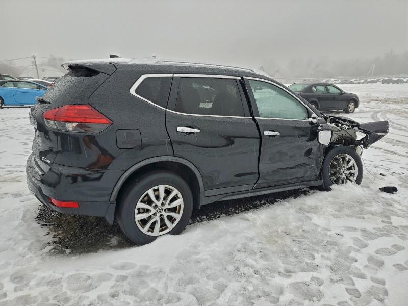 Photo 3 from auction – 2017 NISSAN ROGUE S with VIN KNMAT2MV2HP610885