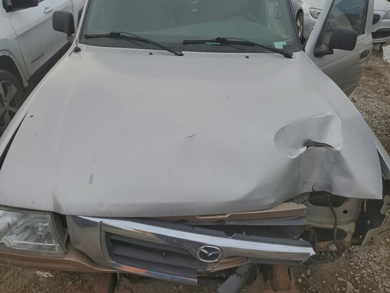 Photo 11 from auction – 2002 MAZDA B2300 with VIN 4F4YR12D82TM14974